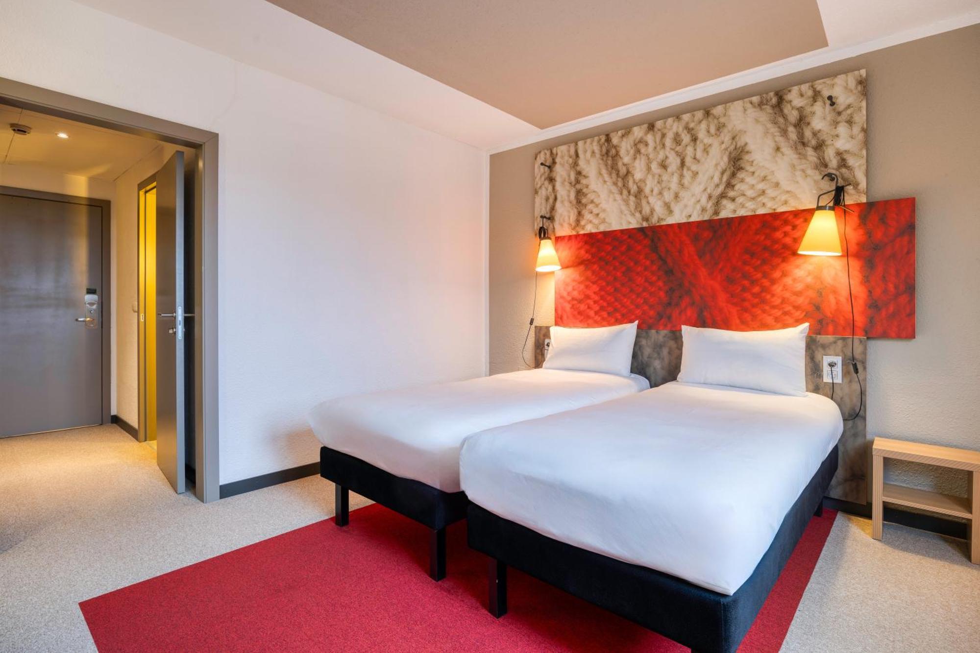 B&B Hotel Mons Gare Exterior foto